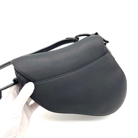 Saddle Pouch Black Ultramatte Calfskin 